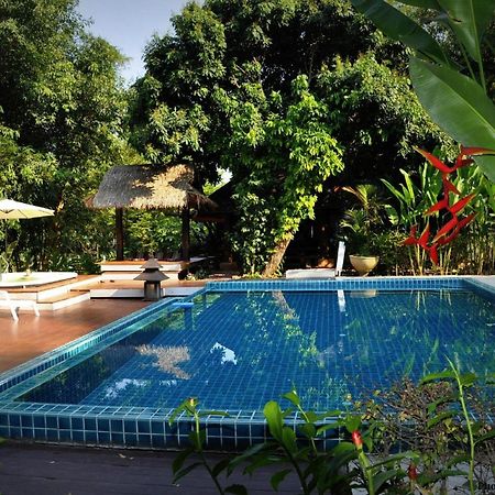Tonnam Homestay Chiang Mai Bagian luar foto